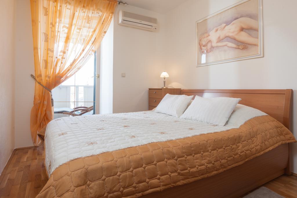 Apartma Kalalarga Deluxe- Centre&balcony Makarska